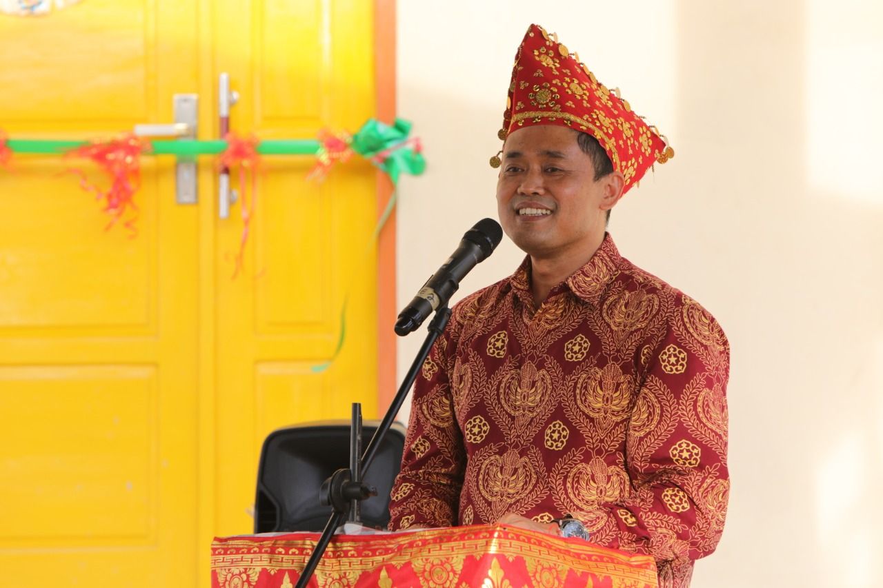 podiumnews.com-Resmikan Gedung Pasraman Setara SMA di Palu, Mas Seto: Luar Biasa